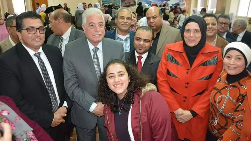 فوده يشهد فعاليات برنامج 