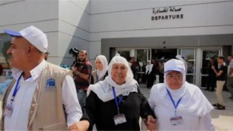 وصول أول أفواج المعتمرين الفلسطينيين إلى مطار القاهرة ..غداً