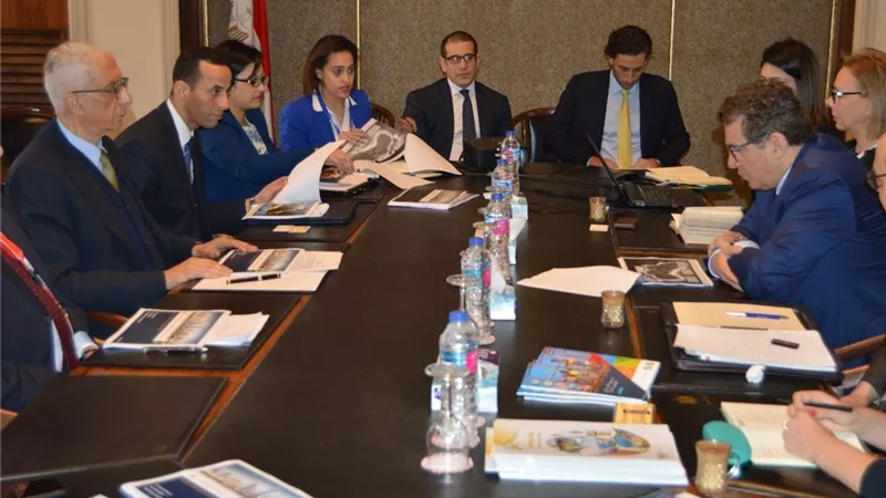 لوزا يستقبل نائب رئيس بنك التنمية الأفريقي لبحث الشراكة الإستراتيجية بين الجانبين