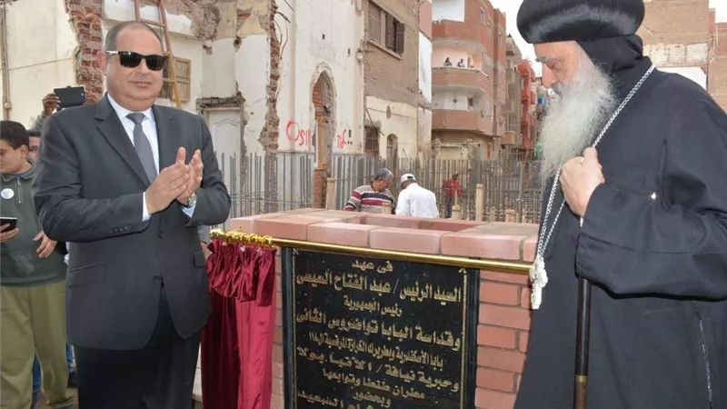 محافظ الغربية يضع حجر أساس كنيسة رئيس الملائكة الجليل ميخائيل