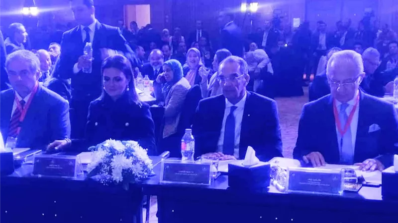 بدء فعاليات مؤتمر وطن رقمي بحضور وزيرا الاتصالات والاستثمار