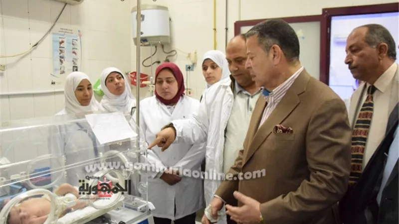 محافظ بني سويف يفاجئ مستشفى الواسطى.. صور
