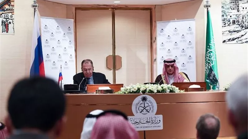 الجبير : العلاقات السعودية – الروسية تشهد تطورا كبيرا
