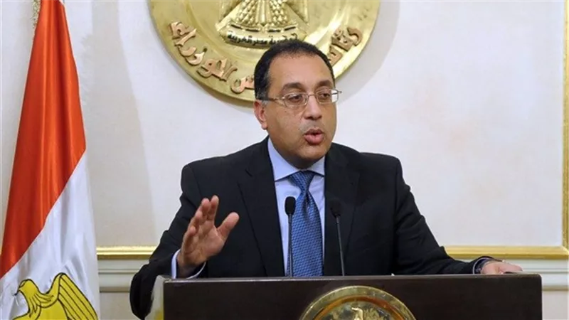 رئيس الوزراء : تقنين أوضاع 156 كنيسة