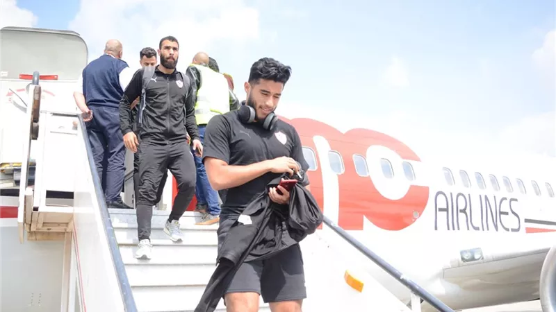 وصول بعثة الزمالك للقاهرة بعد الفوز على بترو أتليتكو.. صور
