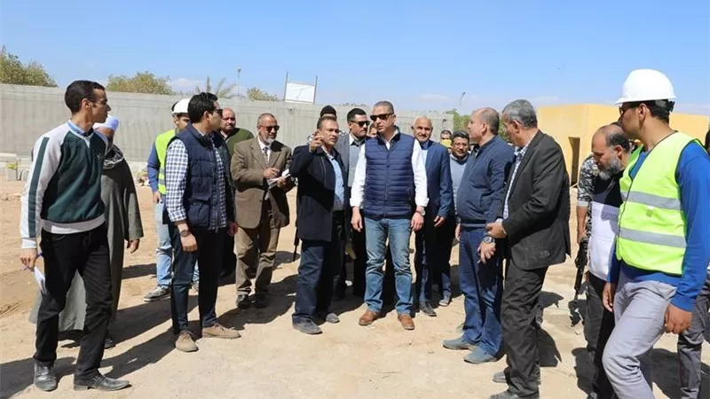 محافظ سوهاج يتفقد 16 مشروع ضمن برنامج التنمية المحلية لصعيد مصر