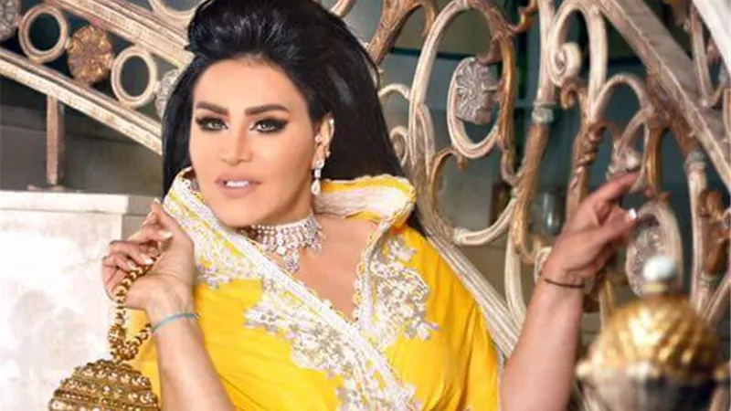 الفنانة أحلام تغازل جمهورها فى السعودية