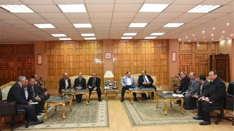 تعاون بين الشرقية والاصلاح الزراعى للاستفادة من اراضى الهيئة