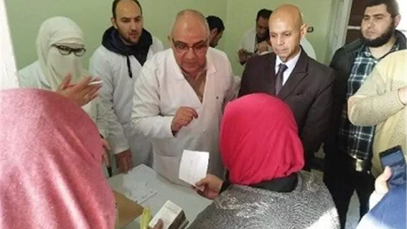 تسليم العلاج لأول ١٦ حالة مصابة بفيروس سى بالشرقية