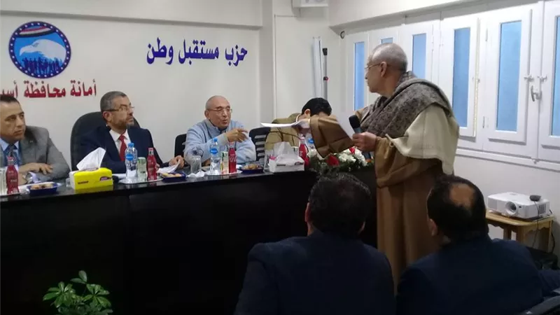 قيادات الامانة المركزية لمستقبل وطن يلتقون امانة الغنايم لدعم التعديلات الدستورية