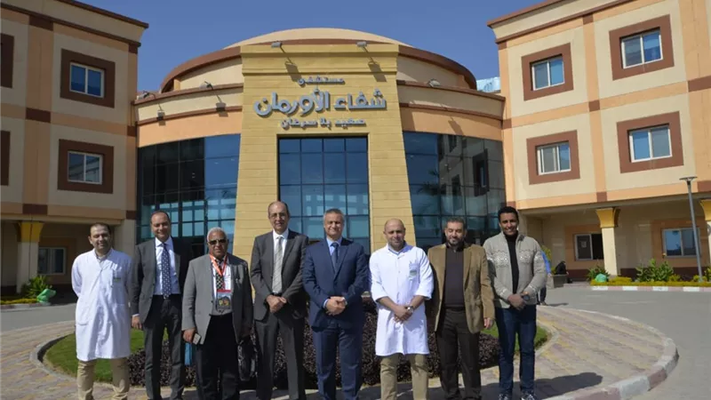 عميد معهد الأورام بجامعة القاهرة يشيد بمستشفى شفاء الأورمان بالأقصر
