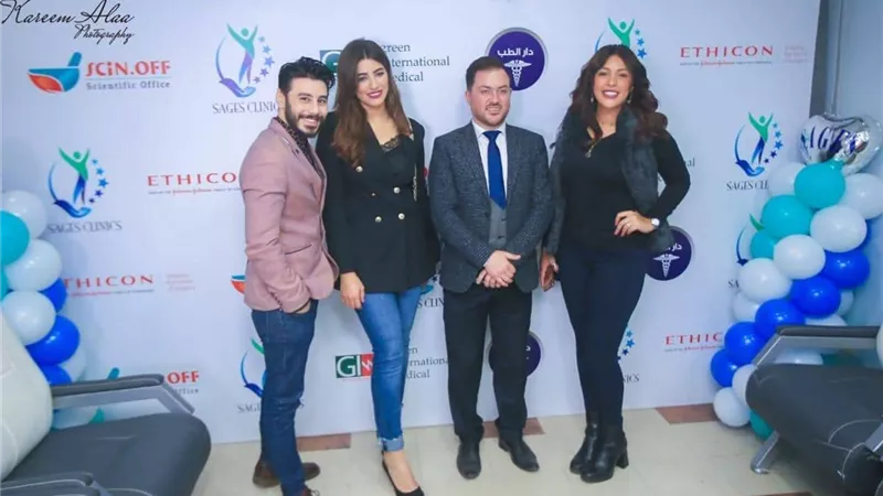 هايدي موسى ورنا سماحة ونرمين ماهر وبلال محمد في افتتاح عيادات تجميل