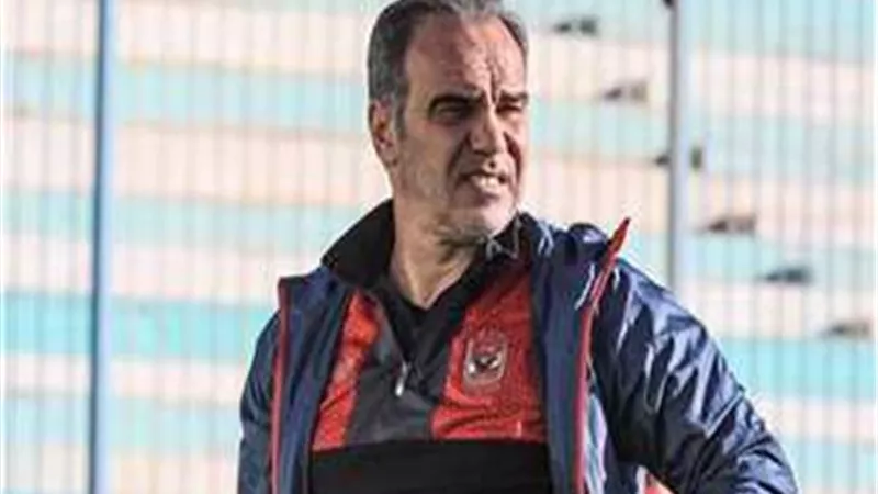 لاسارتى يوجه 3 نصائح لصانع العاب الأهلى