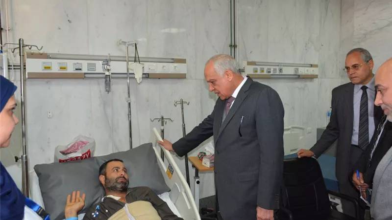 راشد يوجه بتوفير سرير لمريضة لتلقى العلاج ويدعو المجتمع المدنى لدعم المعهد