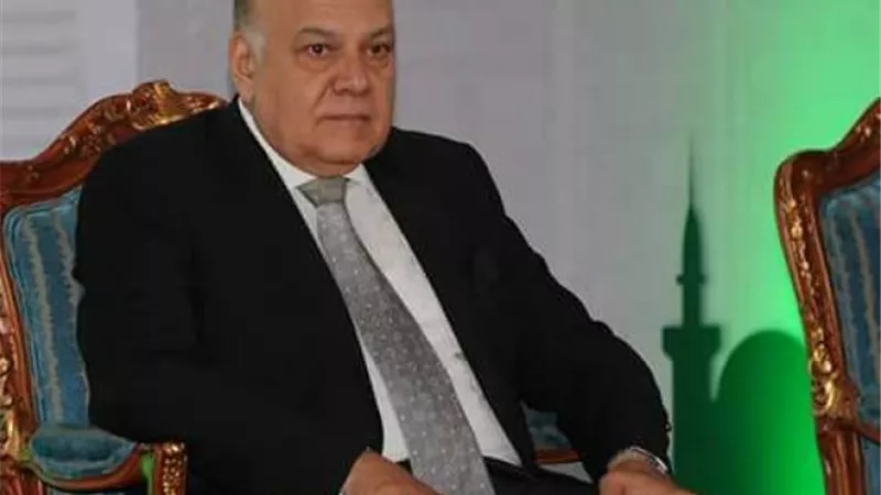 أمين عام اتحاد الجامعات العربية يصل إلى الأقصر للمشاركة فى المؤتمر الدولى الثامن للطب التكاملى