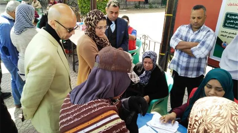 زيارة وكيل وزارة الصحة بالشرقية للعاشر لمتابعة حملة ١٠٠ مليون صحة