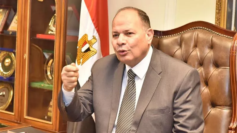 محافظ أسيوط يعلن رفع درجة الاستعداد القصوى بجميع الأجهزة التنفيذية تحسبًا لسوء الأحوال الجوية
