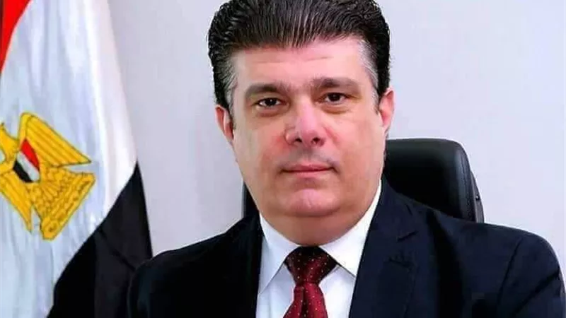 حسين زين يستعرض بـ
