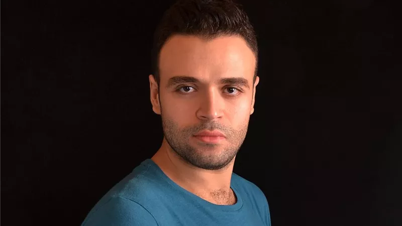 احمد عبد العزيز شقيق غادة عادل في فيلم 
