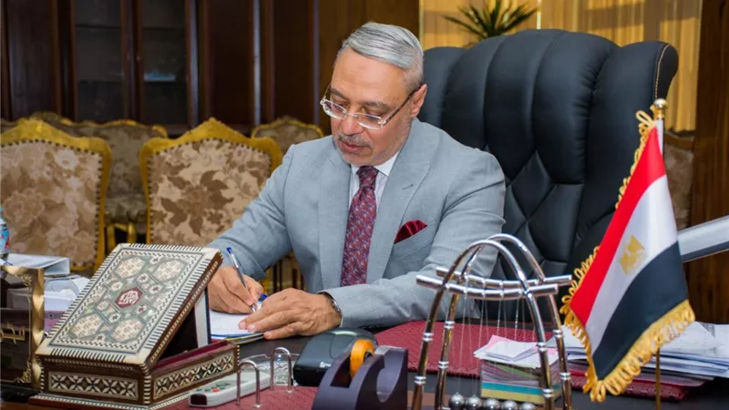 رئيس جامعة طنطا: تخفيض بنودالإقامة والإشراف الطبي بمستشفيات العزل