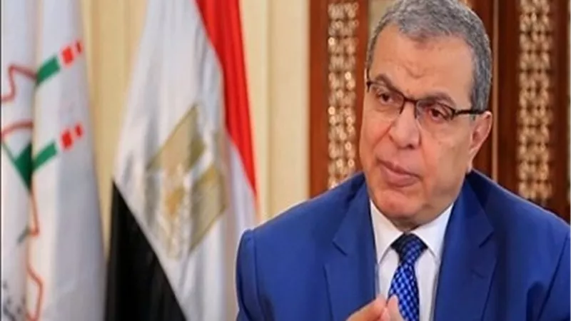 القوى العاملة: اتفاقية عمل جماعية يستفيد منها 236 عاملًا بشركة خاصة