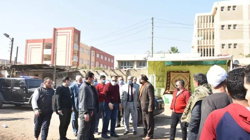 غراب يوجه بتطهير ورفع المخلفات من مصرف سنهوا للحفاظ علي البيئة