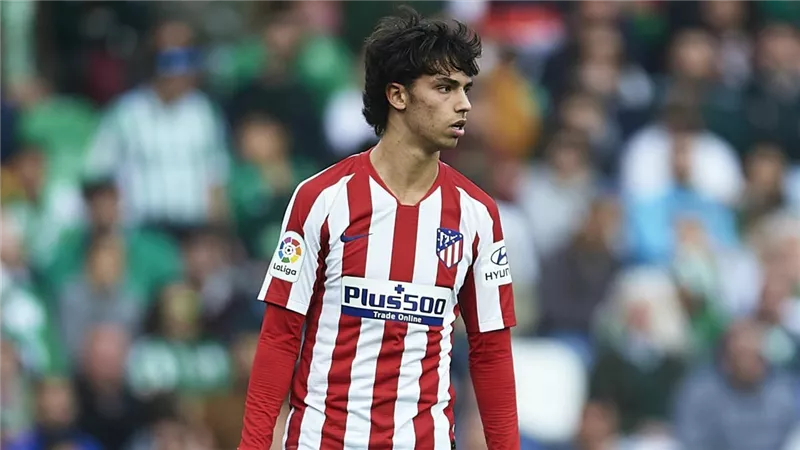 أتلتيكو مدريد يعلن إصابة نجمه جواو فيليكس بفيروس كورونا