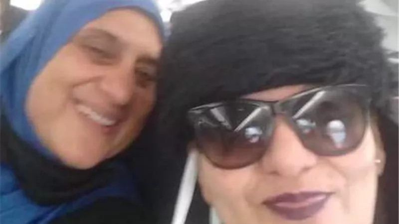 فريدة سيف النصر فى الطائرة إلى اسوان.. اعرف السبب