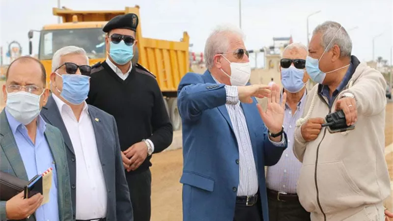 محافظ جنوب سيناء يتابع نسب التنفيذ لأعمال تطوير هضبة ام السيد وانشاء ممشي سياحي وطرق وميادين