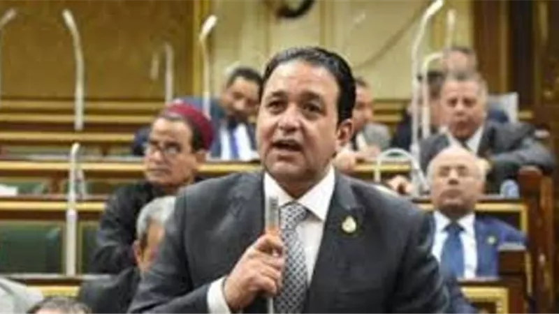 علاء عابد: القطار الكهربائي سيكون قيمة مضافة لمجال النقل وخط سيرة محور للتنمية
