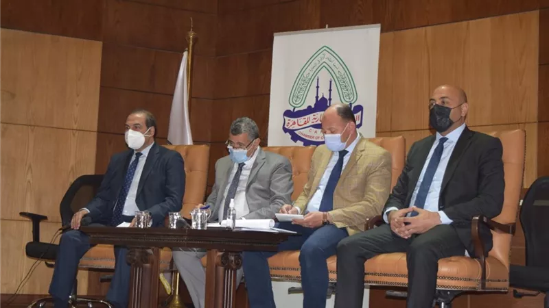 اجتماع طارئ بغرفة القاهرة لمناقشة مقترحات التجار حول اللائحة التنفيذية لقانون الضرائب الموحد