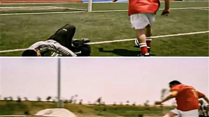 عادل إمام يهنئ الأهلى بصورة من (مرجان أحمد مرجان)