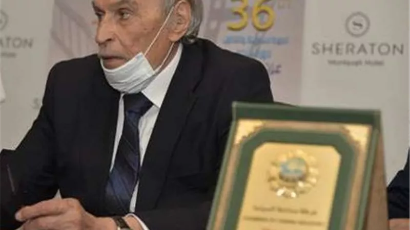 وفاة الفنان الكبير عزت العلايلى عن عمر يناهز الـ 86 عاما