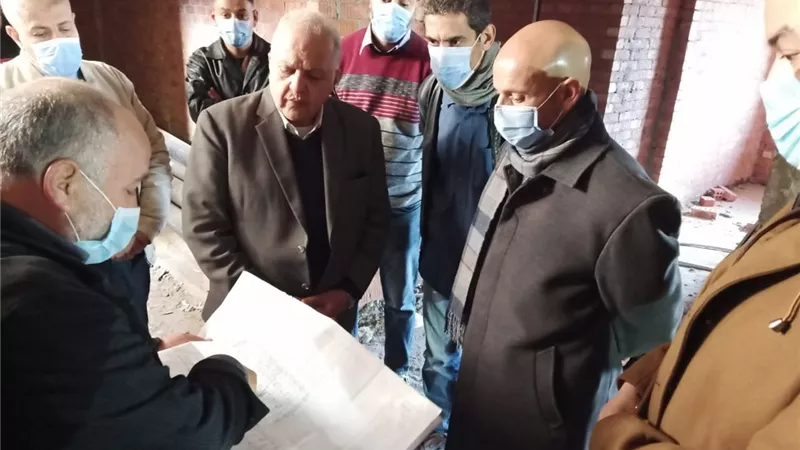 وكيل وزارة الصحة يتفقد الأعمال الجارية بمشروع إنشاء مستشفي طحا المرج