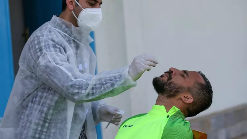 مسحة طبية للاعبي سيراميكا كليوباترا قبل مواجهة المقاصة