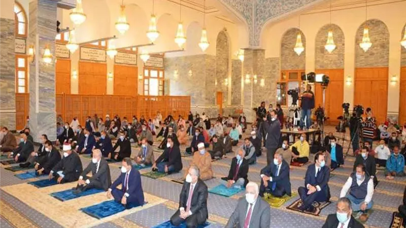 وزير الأوقاف ومحافظ جنوب سيناء يفتتحان تطوير مسجد السلام بشرم الشيخ