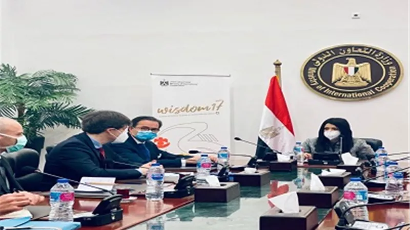 وزير التعاون الدولي تبحث مع بعثة الخزانة الفرنسية الحزمة التمويلية لمصر