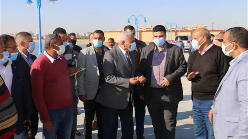 صقريتابع أعمال تطويرمنطقة شاليهات بورتوفيق بالسويس