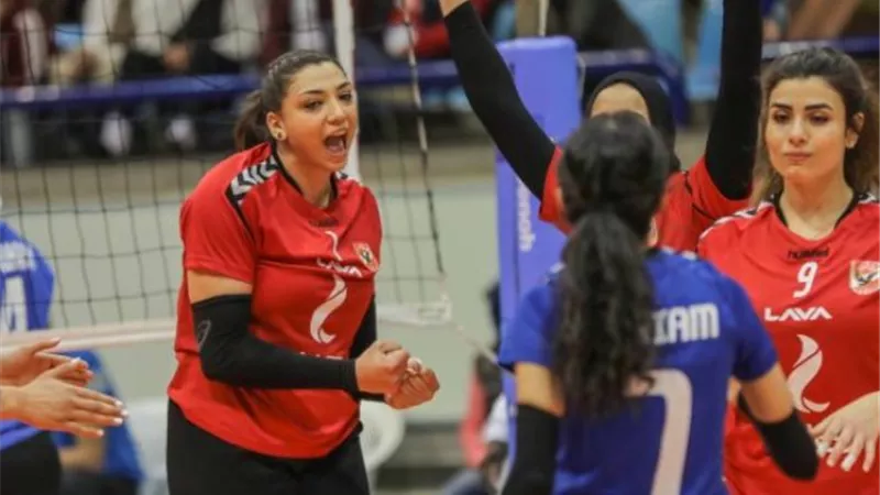 سيدات طائرة الأهلي يواجه الجزيرة اليوم في الدوري