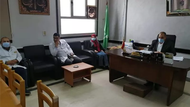 مدير التأمين الصحى يبحث مع ادارة مستشفى المبرة بالزقازيق انشاء وحدة رعاية مركزة للاطفال