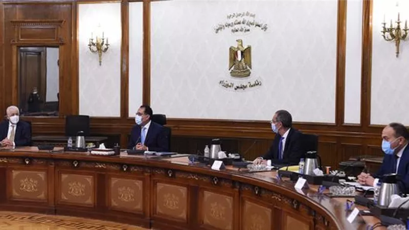 الاتفاق على التعاقد مع شركة عالمية كبرى لتصنيع 