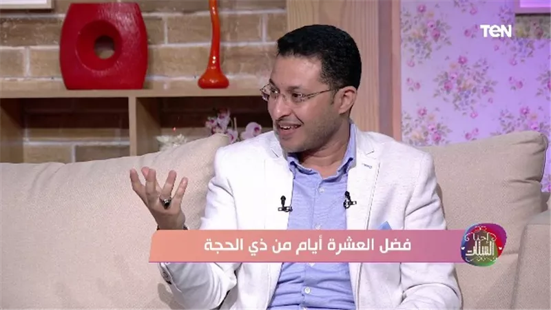داعية يطالب الشباب بالتقرب إلى الله وعدم ترك طريق الصلاح