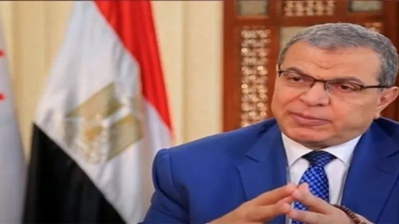 القوي العاملة: تعيين 441 شاباً منهم 12 من ذوى القدرات بسوهاج