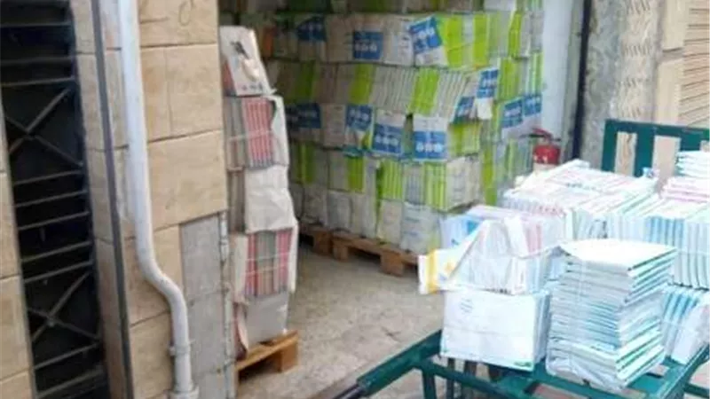 غراب: غلق وتشميع المخازن المخالفة استجابة لشكوى اهالى كمال عابدين بالزقازيق