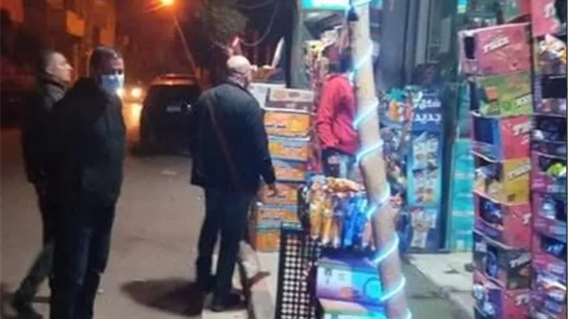 تكثيف حملات رفع الأشغالات وغلق المقاهي المخالفة ومصادرة الشيش وتطبيق القانون بالزقازيق