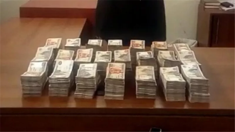 القبض على شخصين يتاجران فى العملات بالسوق السوداء بالدقهلية