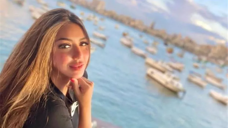 بإطلالة ساحرة .. سارة سلامه تجذب متابعيها عبر إنستجرام