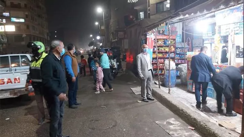 محافظ القليوبية: غلق 2 كافية وتحرير11 محضر ومصادرة 150 شيشة بشبرا الخيمة