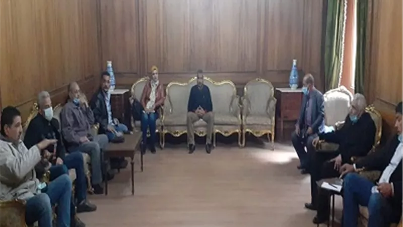 مذكرة من نقابة النقل العام إلى محافظ القاهرة لتطوير 