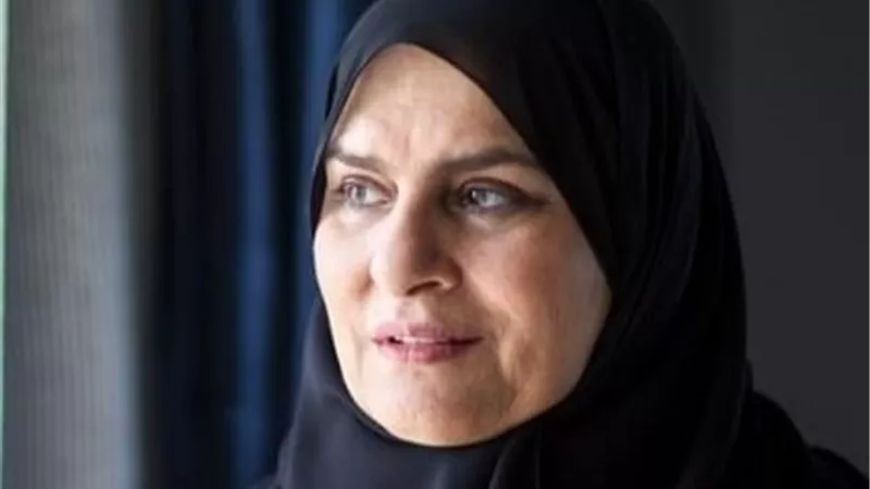 رئيسة 